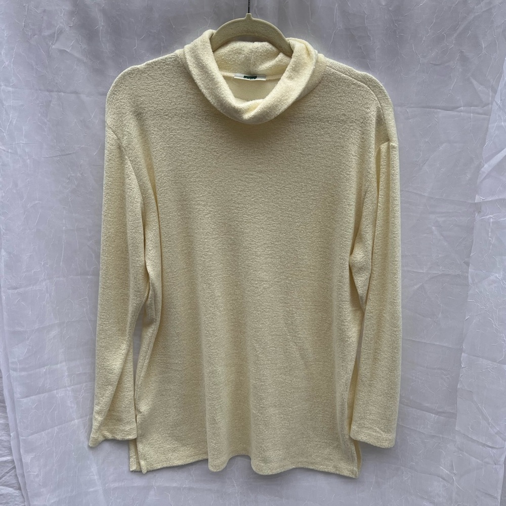 ‼️BOGO SALE‼️Fashion Code USA Cream Turtleneck Sweater
